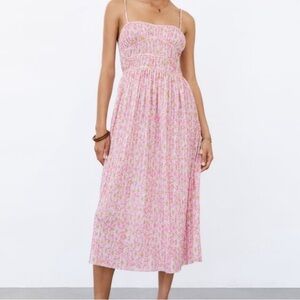 Zara Women’s Pink Floral Pleated Midi Dress